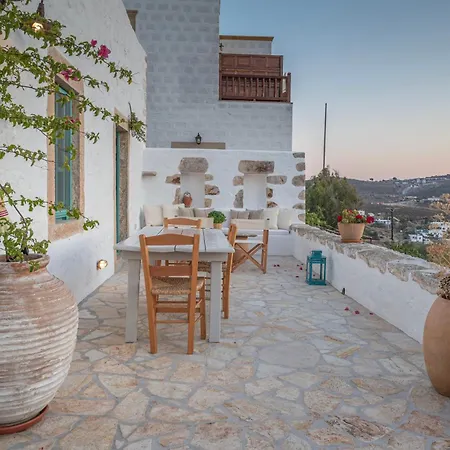 Demati House بيت للعطل Kámbos